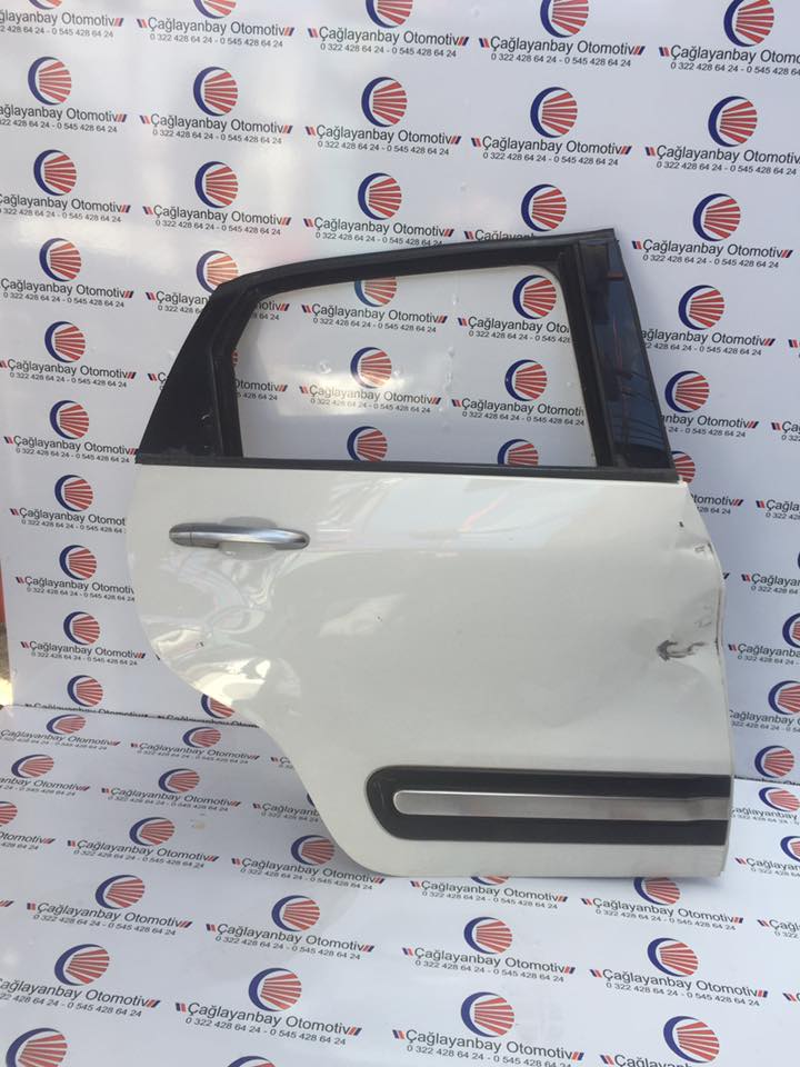 fiat 500l sag arka kapı beyaz 